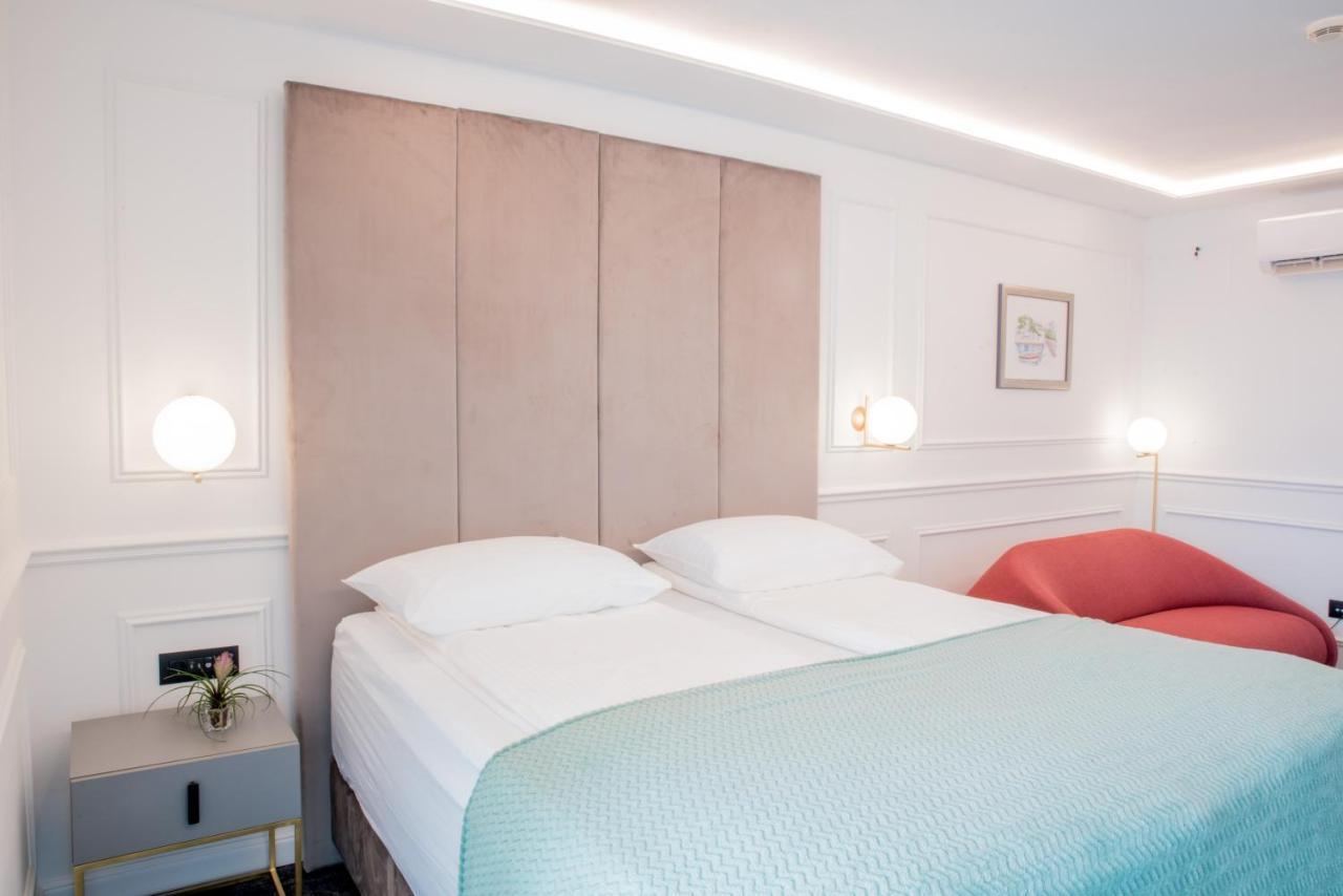 Hotel Krilo Jesenice  Esterno foto