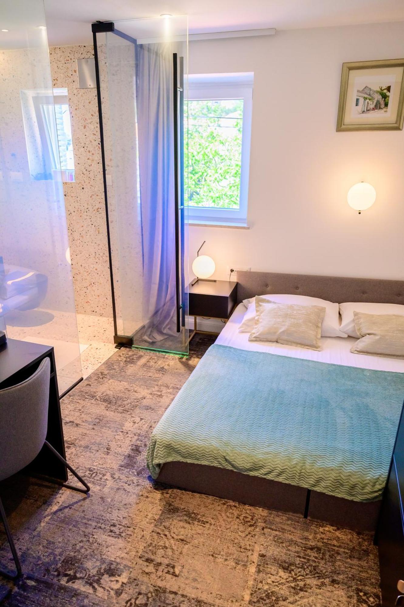 Hotel Krilo Jesenice  Esterno foto